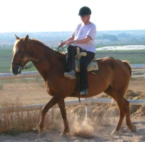 Reiten im Damensattel Unterricht im spanischen Damensattel